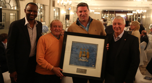 manchester-city-legends-patrick-vieira-franny-lee-and-mike-summerbee-with-icp-networks-md-matt-archer